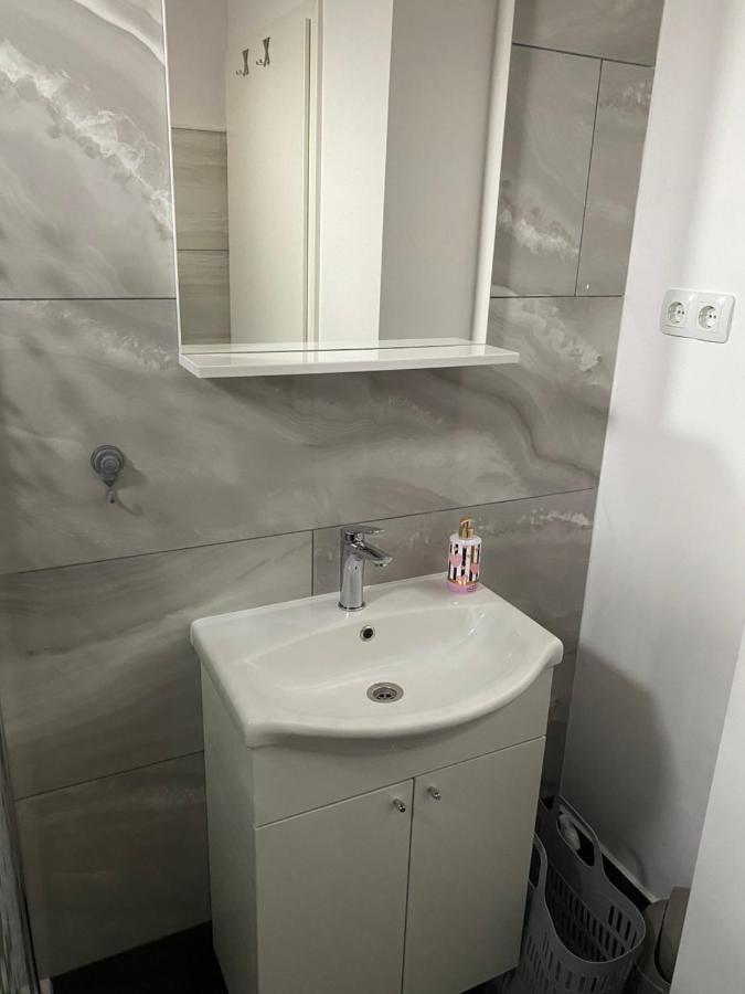 Studio Apartman Valentina Velika Mlaka Екстериор снимка